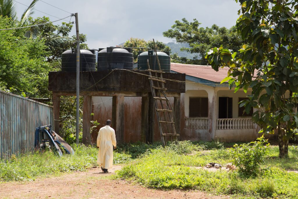 Ayuda a la Iglesia en Sierra Leona