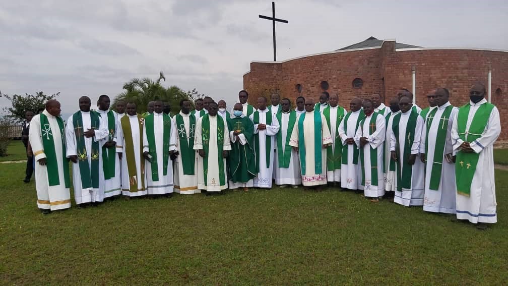 Iglesia católica en Ruanda