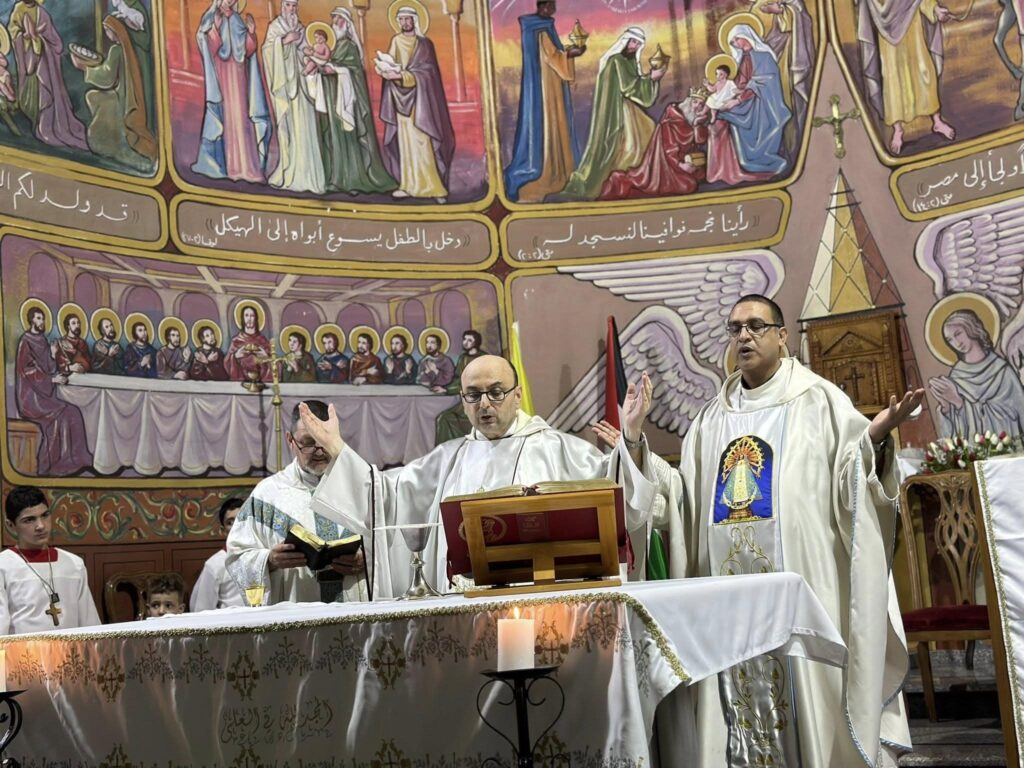 Padre Gabriel Romanelli Gaza